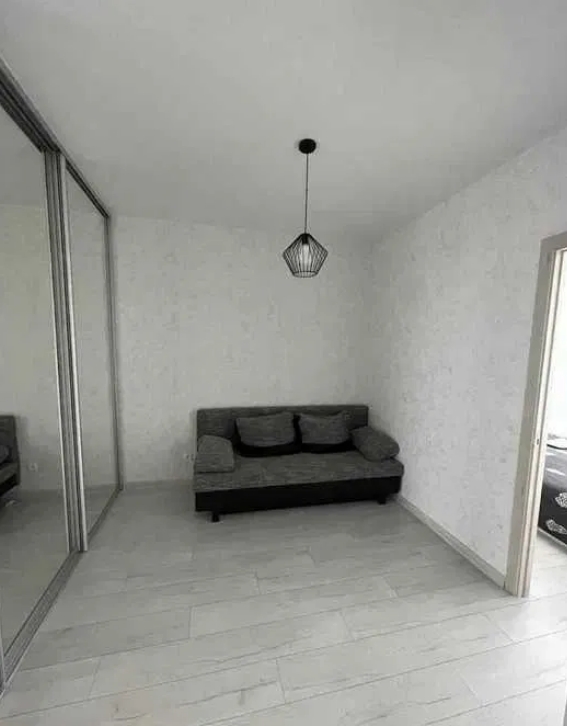 продажа однокомнатной квартиры номер A-174443 в Малиновском районе, фото номер 10